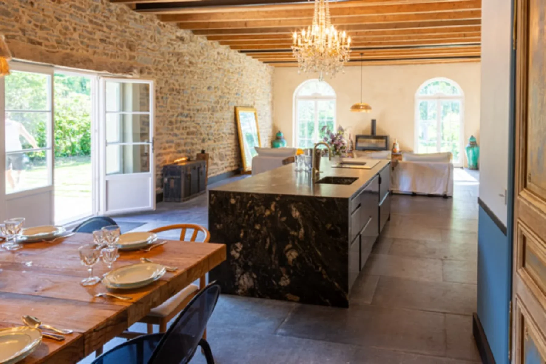 Pièce de vie des Hirondelles au Domaine du Tertre Ychot